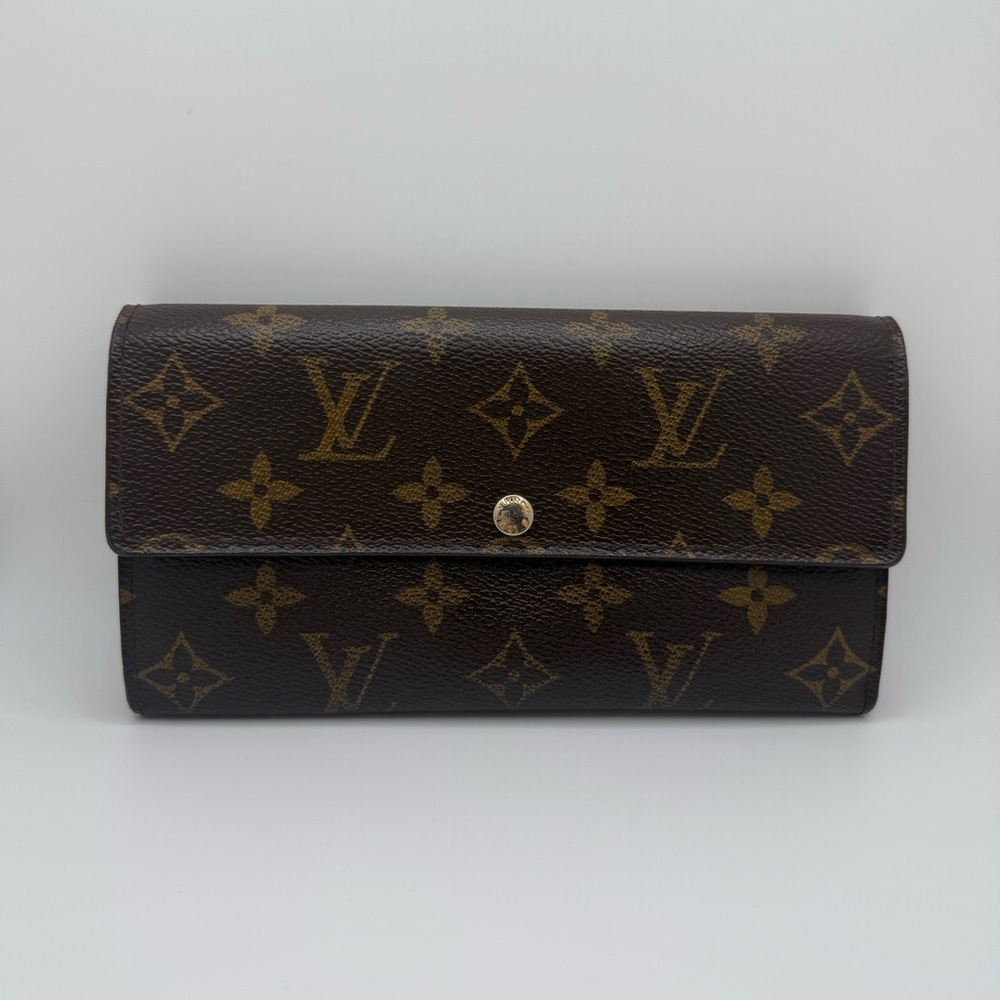 Louis Vuitton Brown Monogram Sarah Long Bifold Wallet